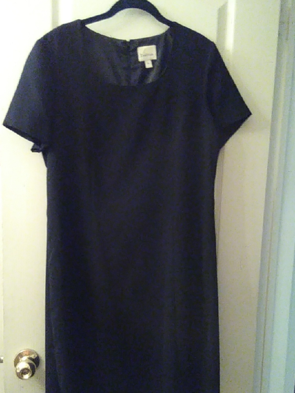 Classic Black/Blue Short Sleeve Shift Dress